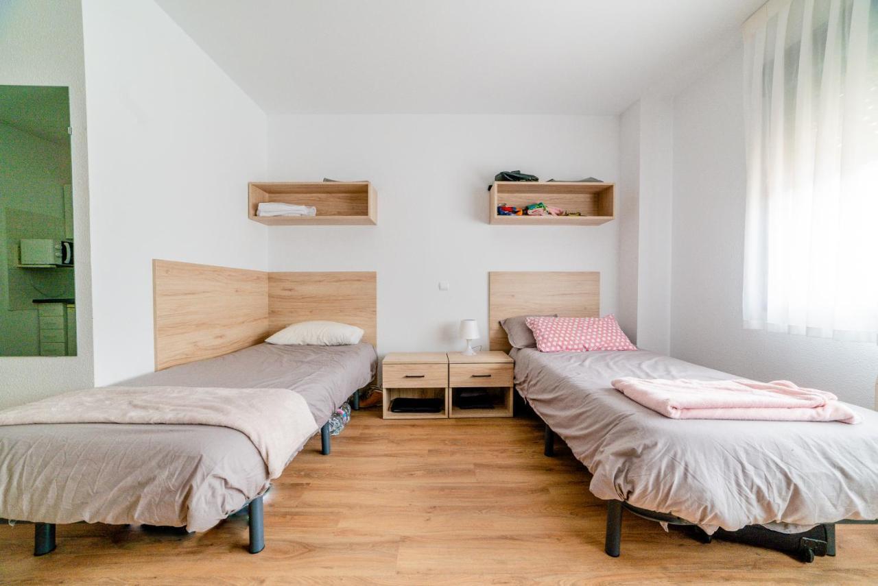 Micampus Logrono Student Residence Esterno foto